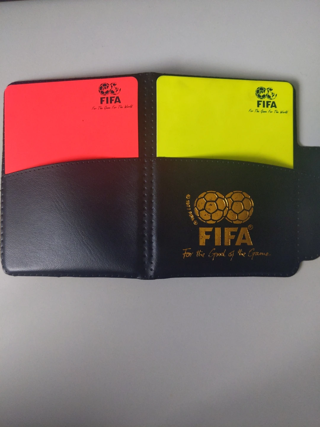 Rare FIFA reffing cards - photo 3