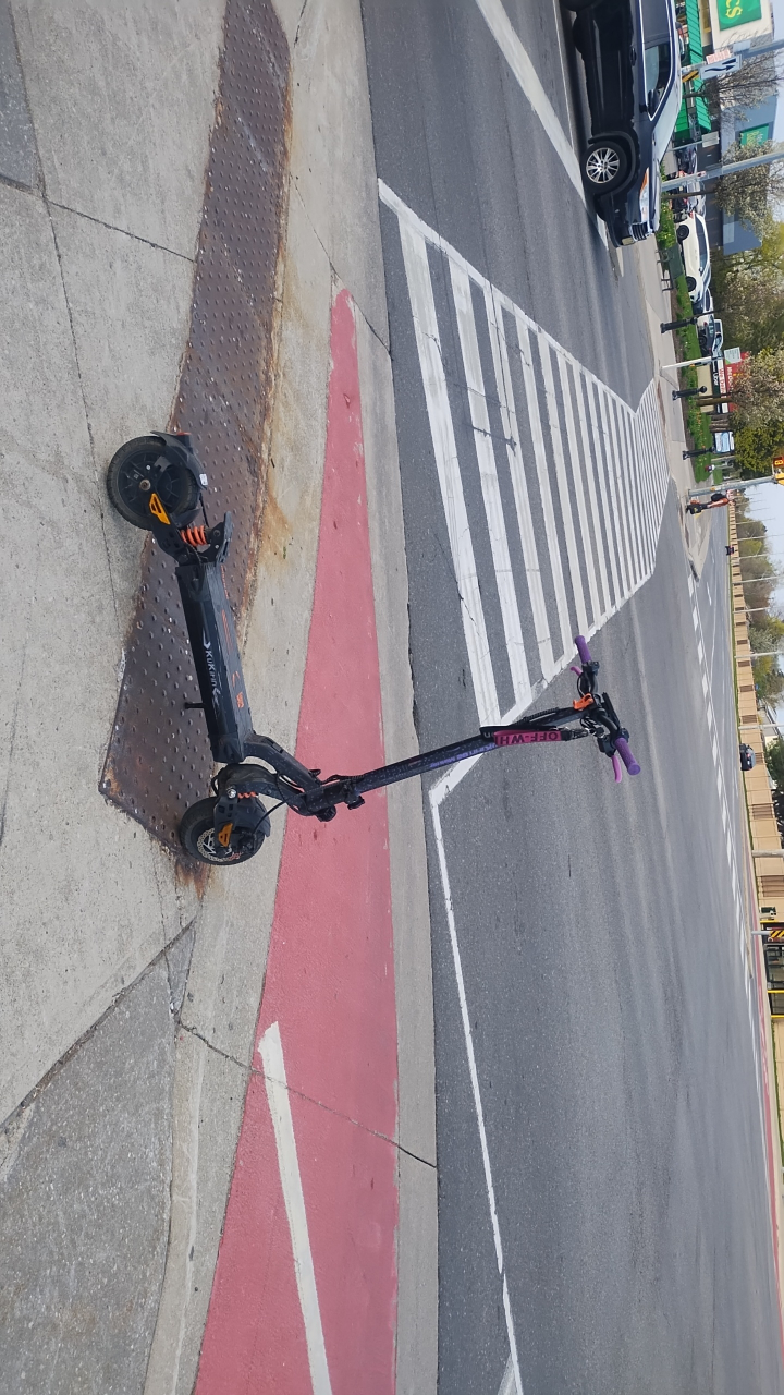 Kukirin Electric Scooter - photo 2