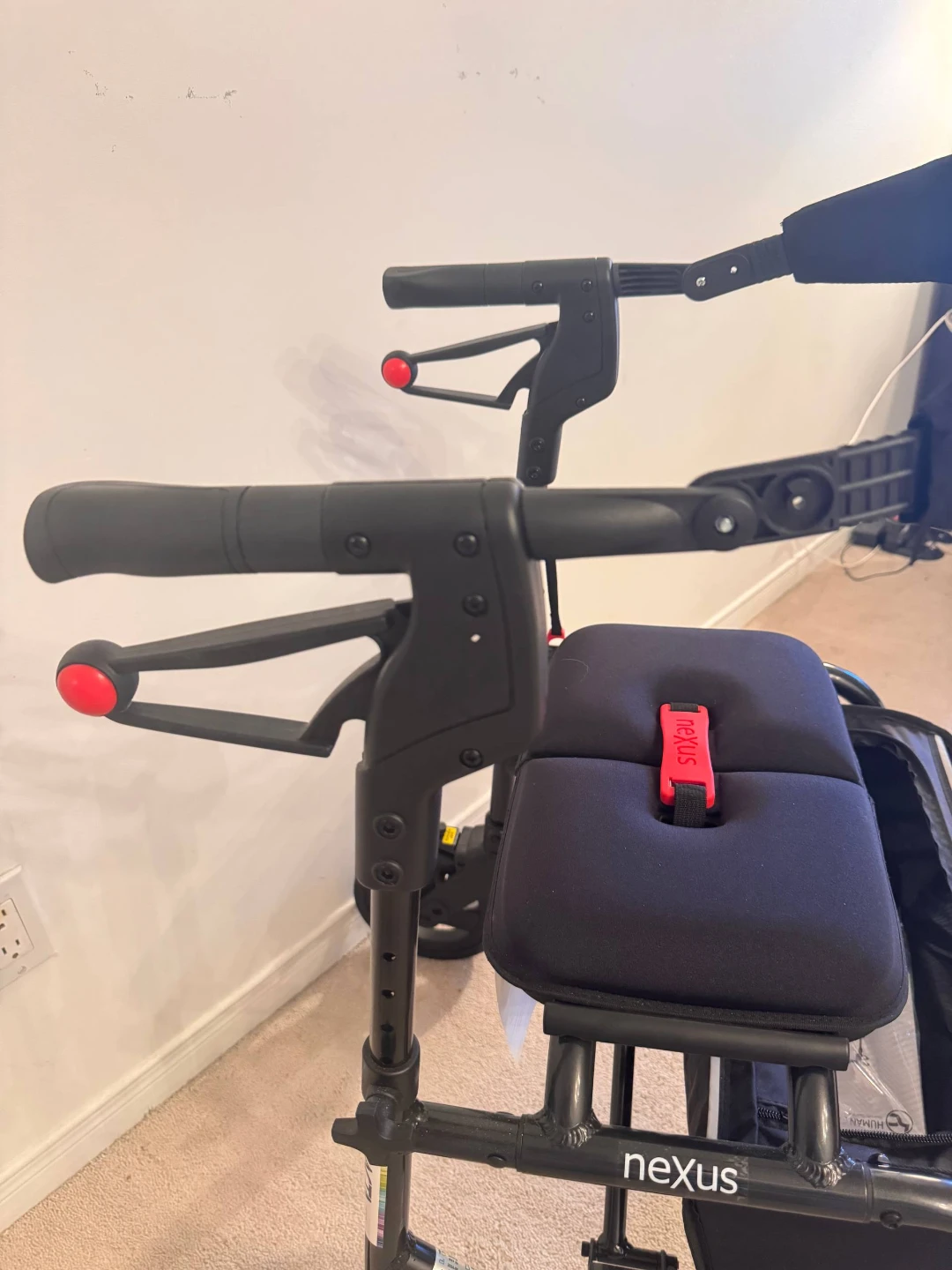 New Nexus Walker with Seat and Basket - photo 3