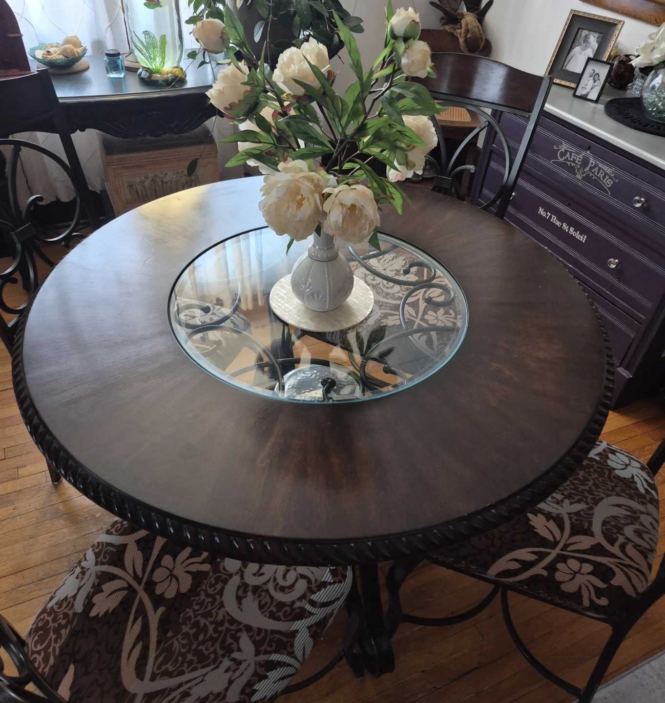 Round Dining Table with 4 Chairs - photo 2