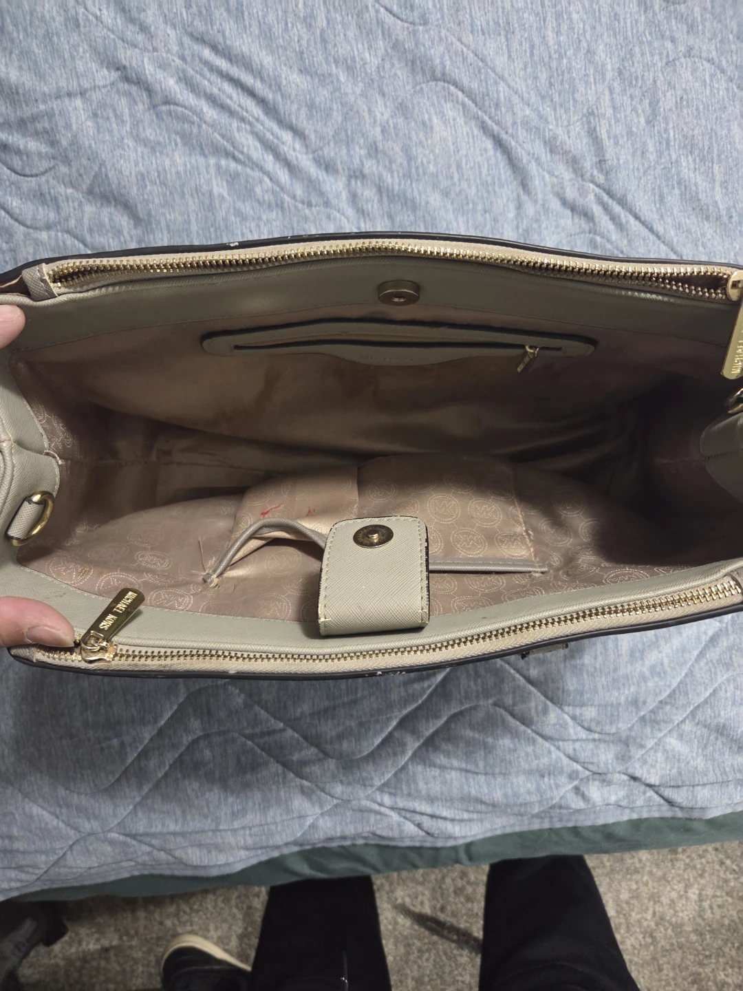 Michael Kors Grey Leather Tote Bag - photo 2