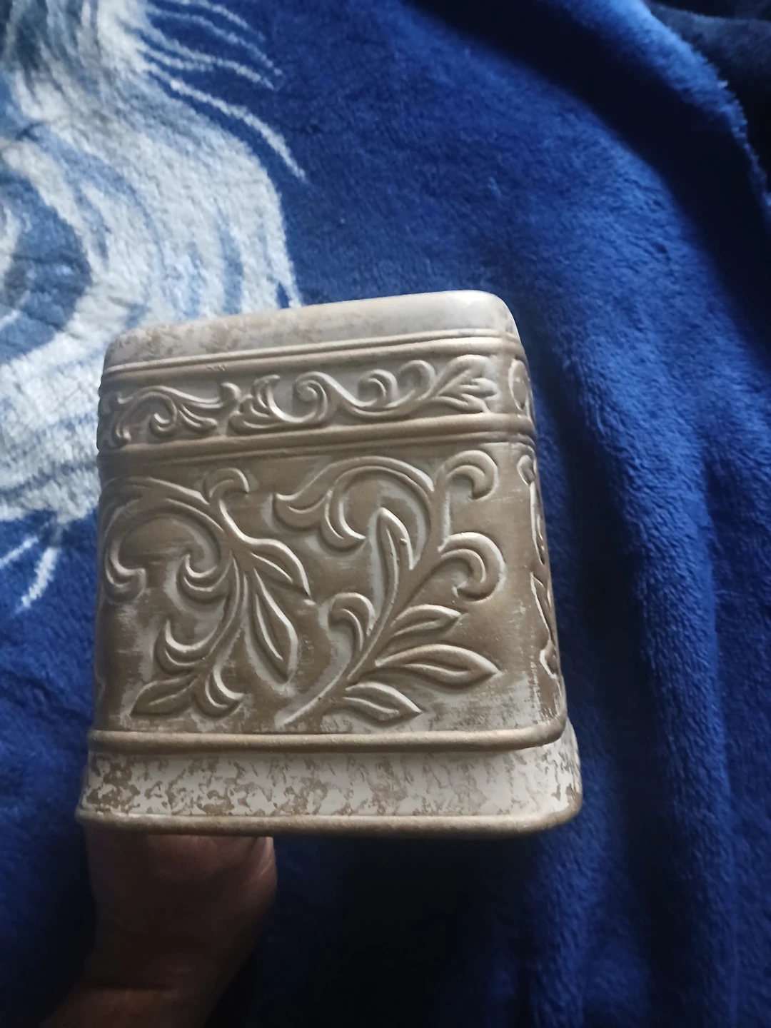 Decorative Tissue Box Cover - photo 3