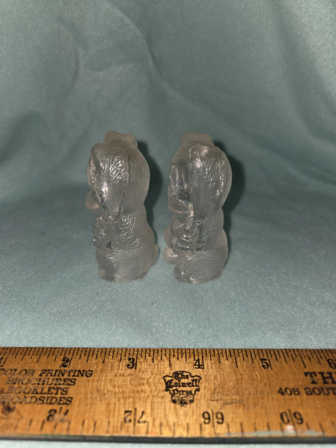 vintage clear plastic rabbit salt & pepper shakers - photo 5