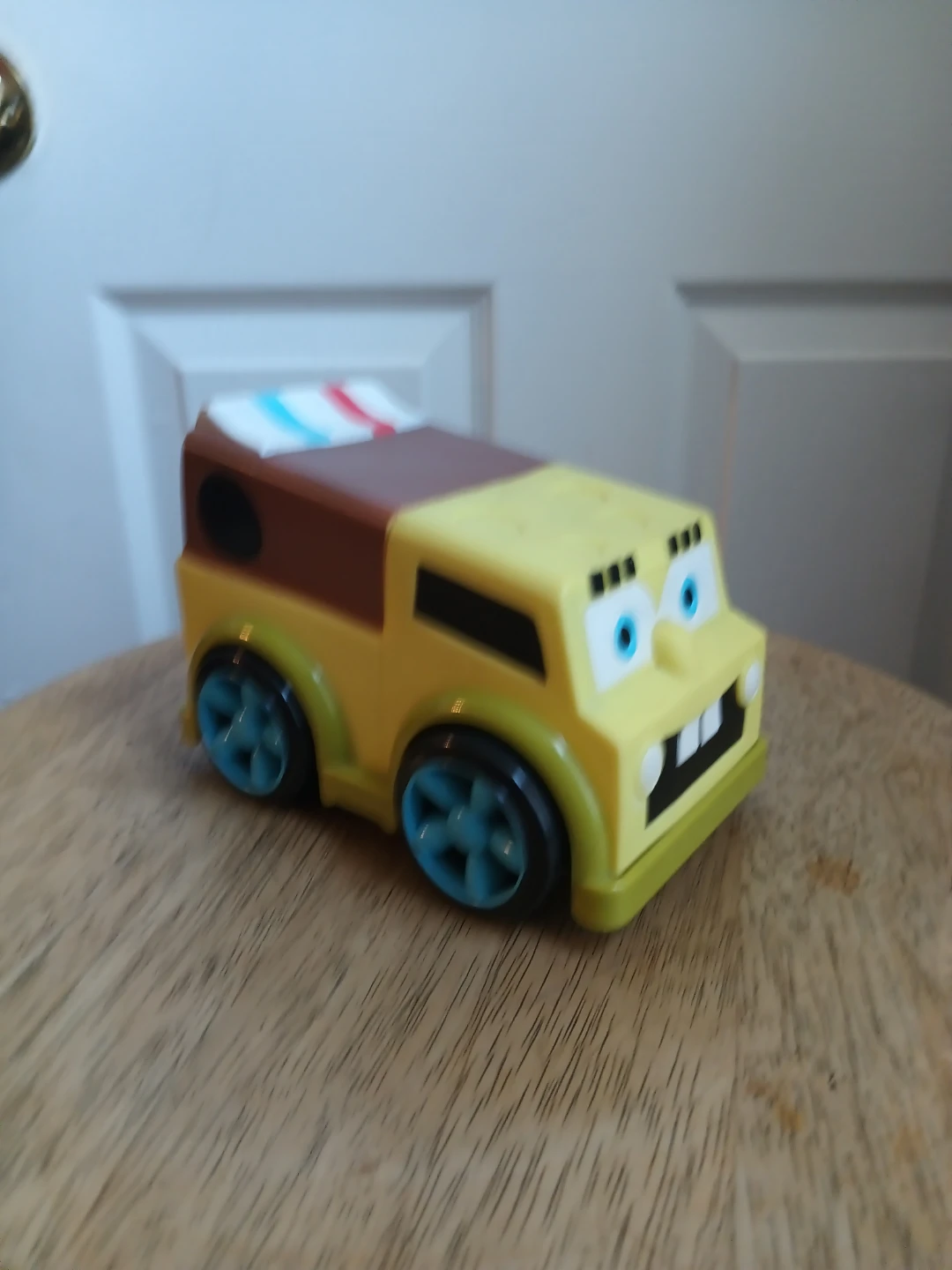 SpongeBob SquarePants Toy Car - photo 3