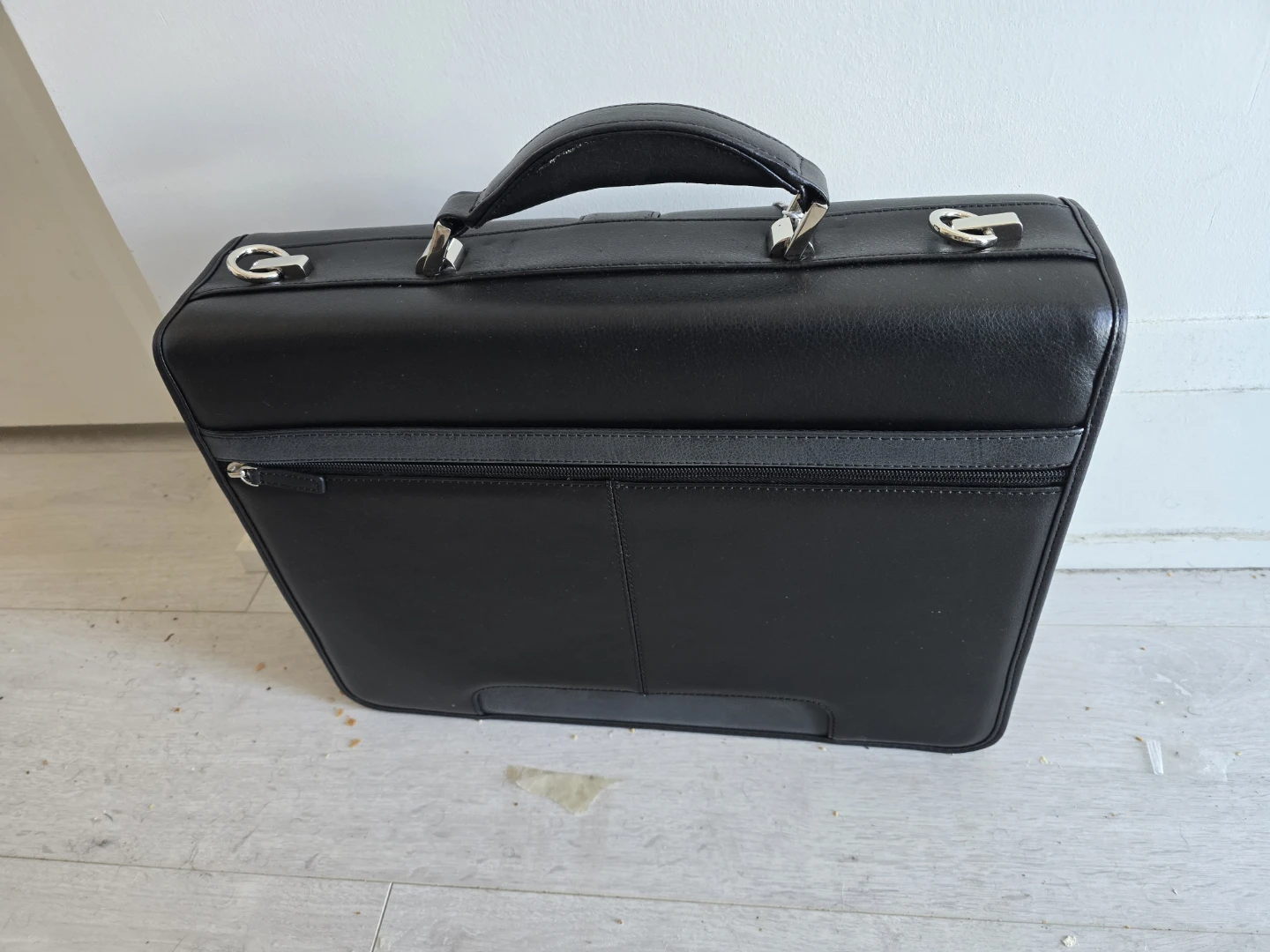 Samsonite Black Leather Briefcase - photo 2