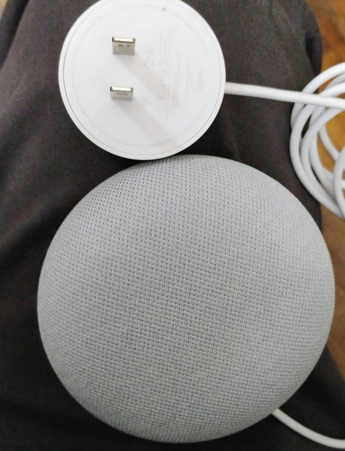 Google Nest Mini (2nd Gen) - Grey color.