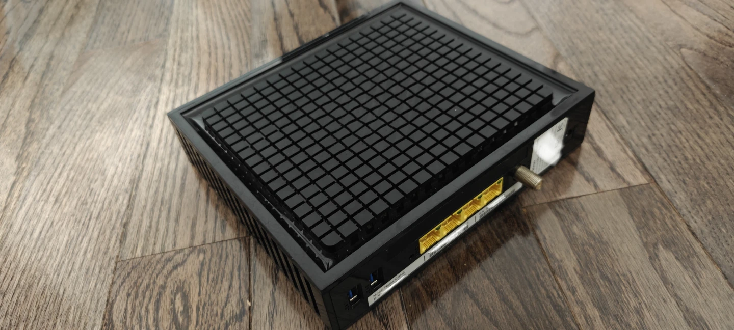 CGN3 Modem Router
