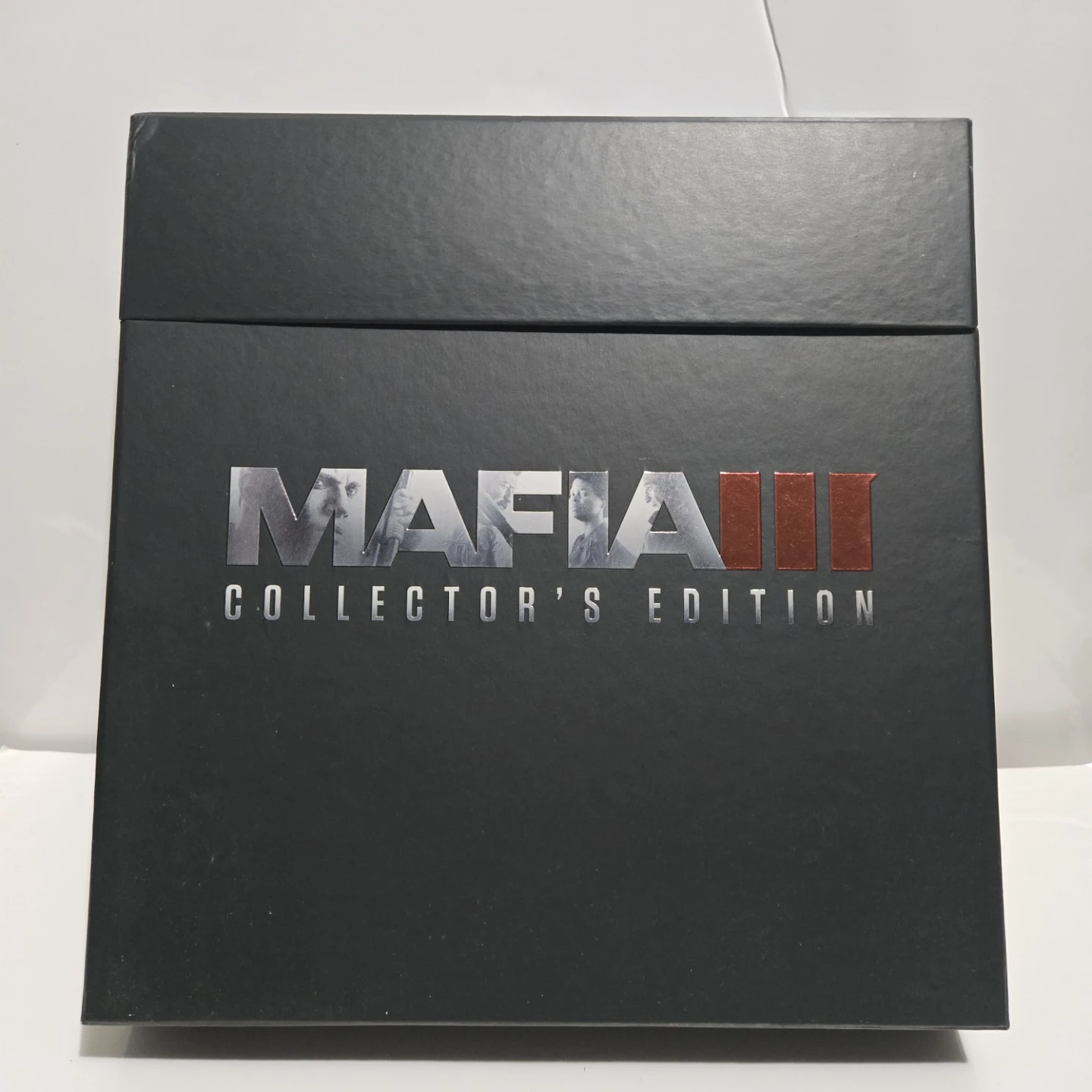 Mafia III Collector's Edition Xbox One Game.  Opne box. - photo 3