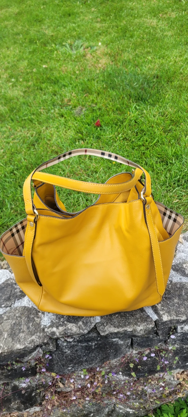 Authentic Burberry - Yellow Leather