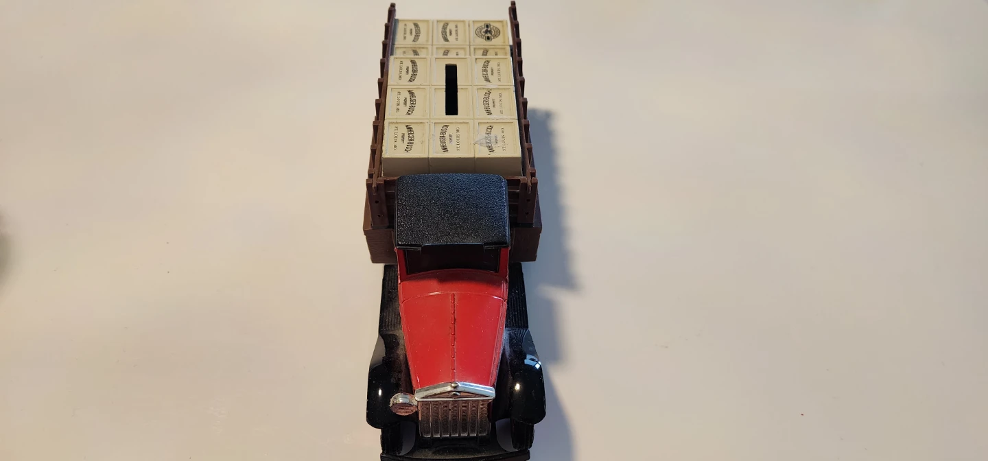 Anheuser-Busch Diecast Delivery Truck with Crates - photo 3