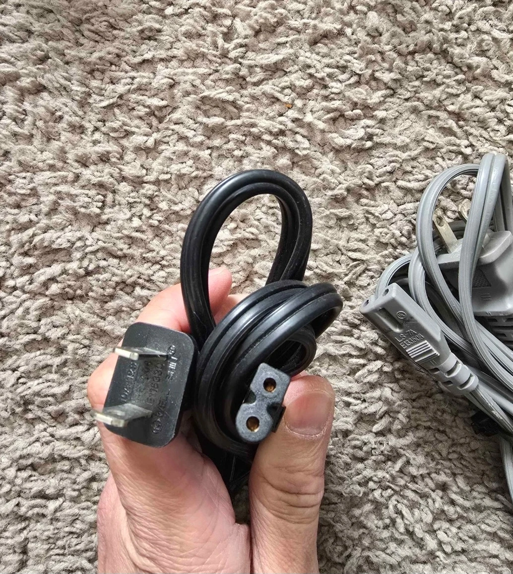Power cable - photo 4