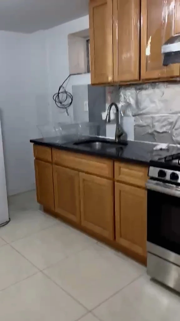 Apartamento de 2 cuartos 9172010737para más  información
