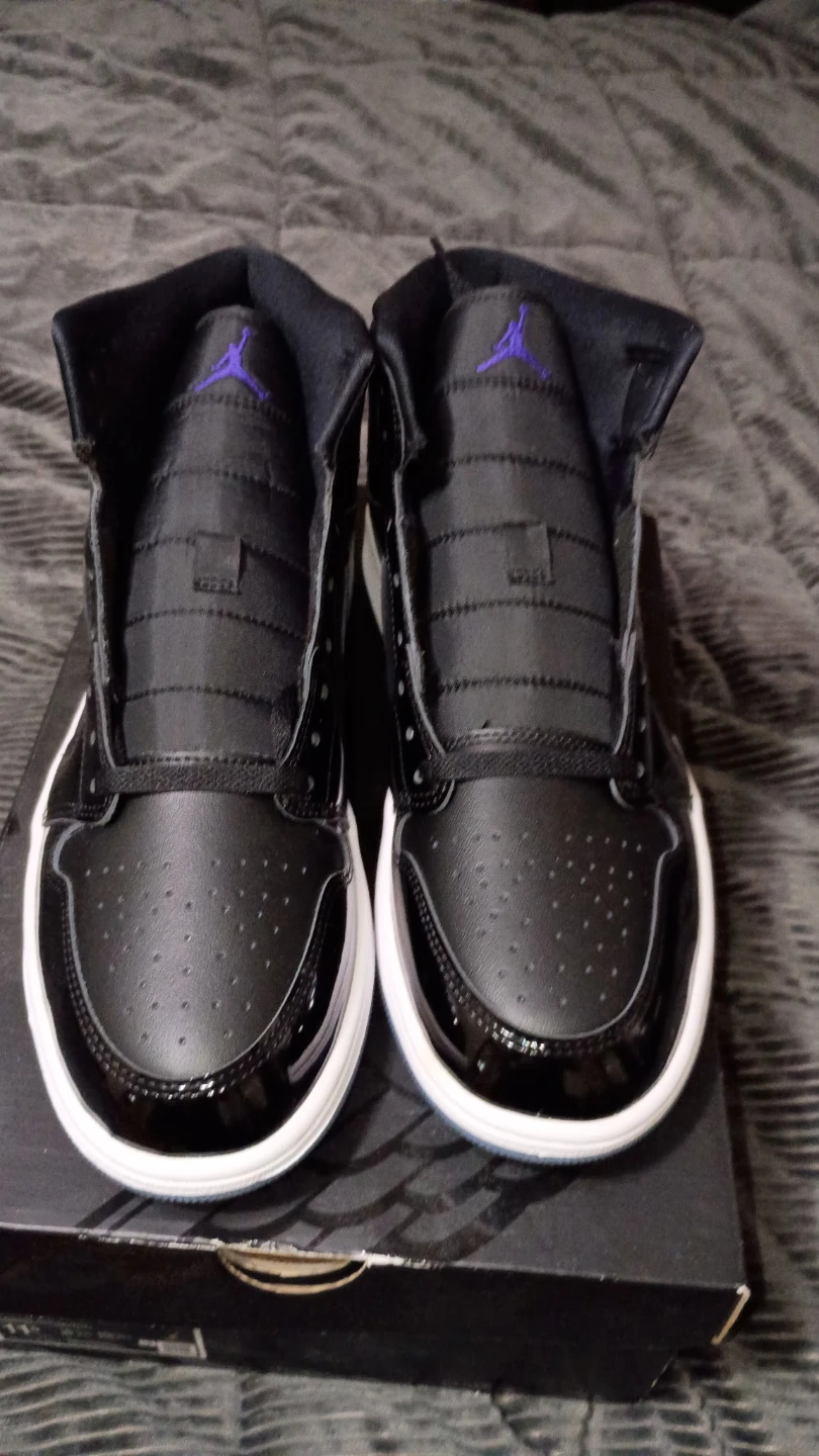 Air Jordan 1 Mid SE Men's Basketball Shoes - photo 3