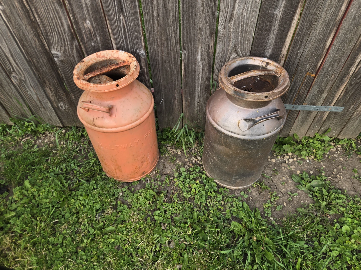 Vintage Milk Cans - Set of 2 - photo 2