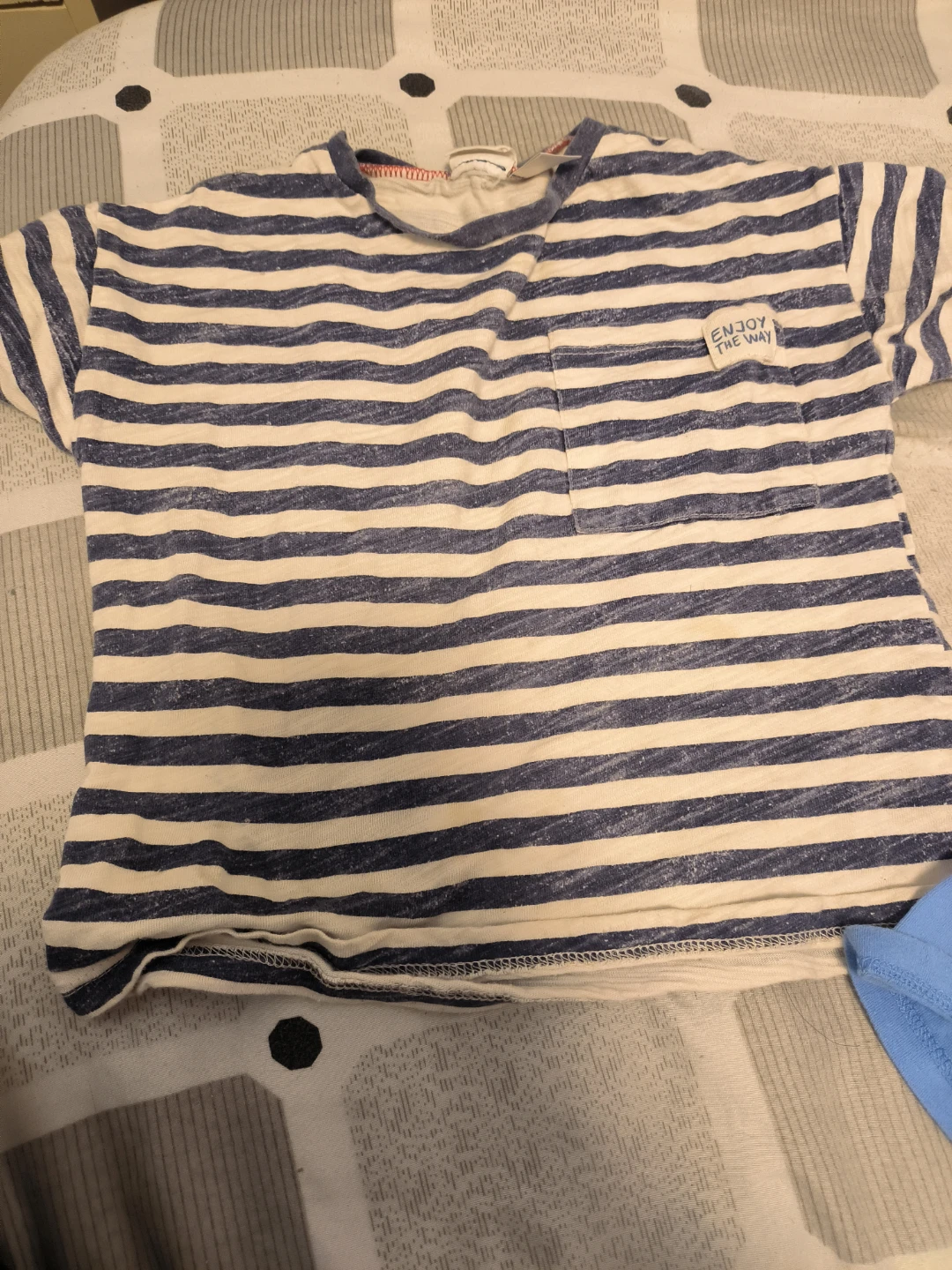 Gap T-Shirt - Blue/White Stripes - photo 2