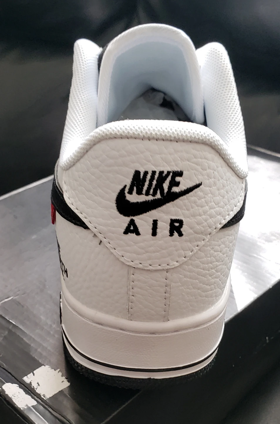 Brand new Air Force 1Low Special Model S 8.5 - photo 4