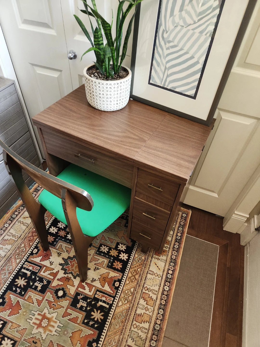 Vintage Wood Sewing Machine Cabinet - photo 5