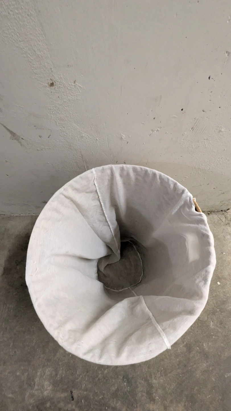 Woven Laundry Hamper with Lid - photo 2