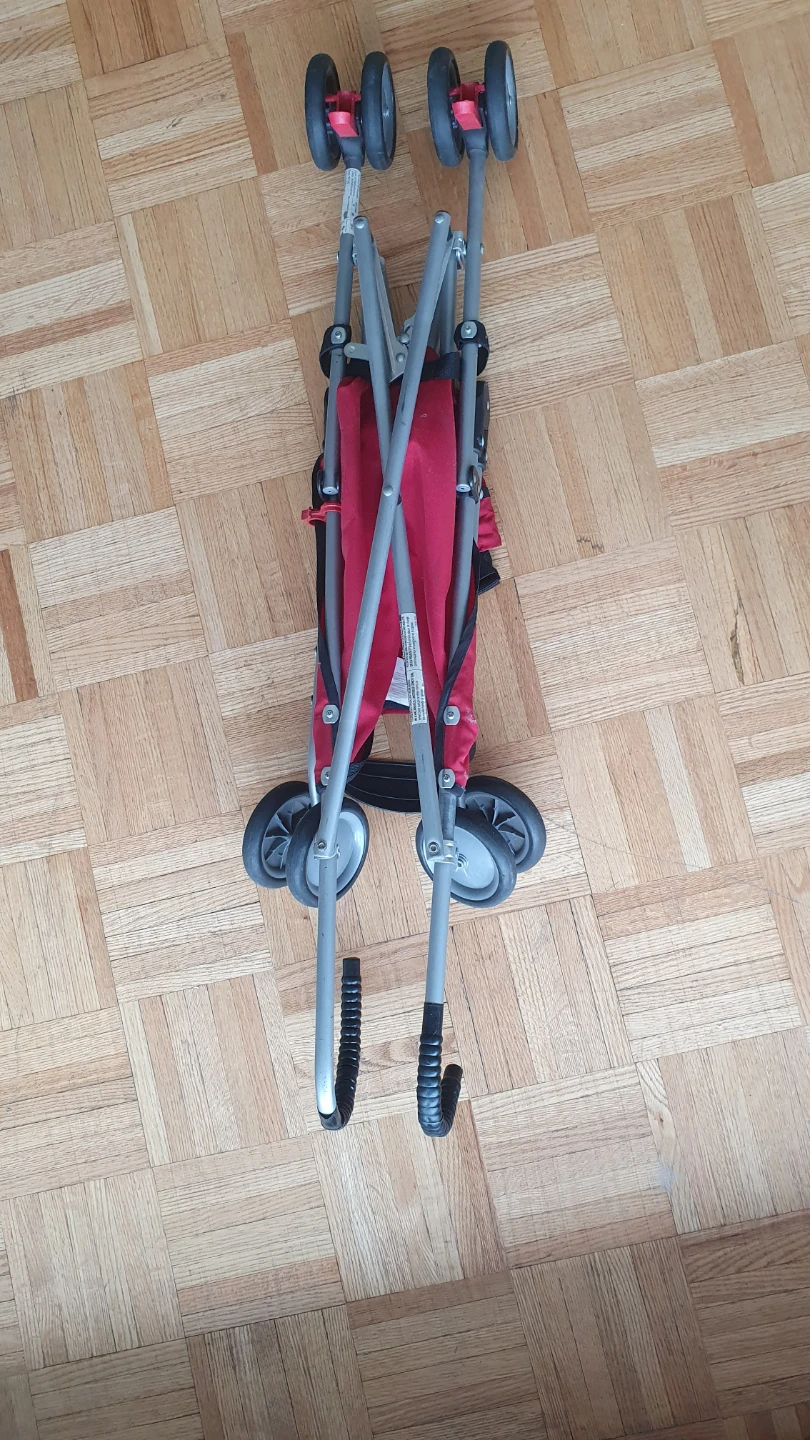 Red Umbrella Stroller - photo 2