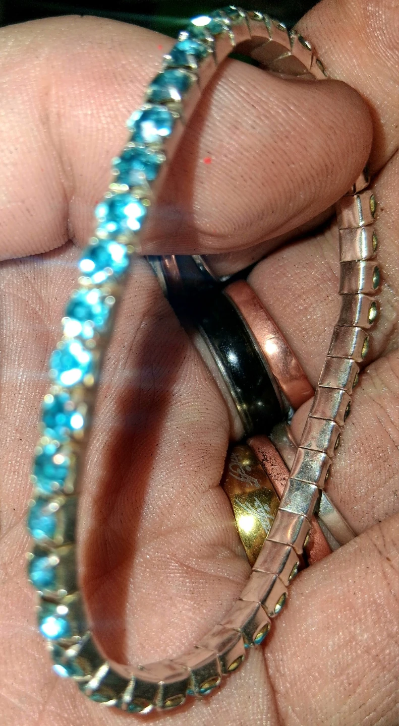 Sparkly Blue Stone Bracelet