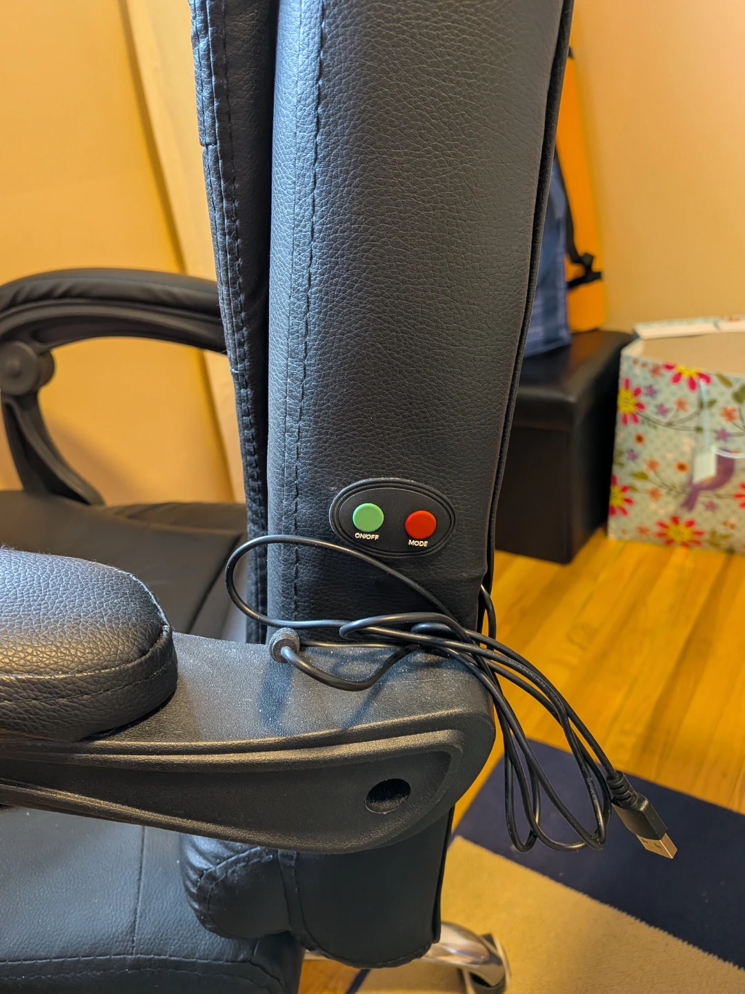 Black Executive Office Chair with Footrest - photo 4
