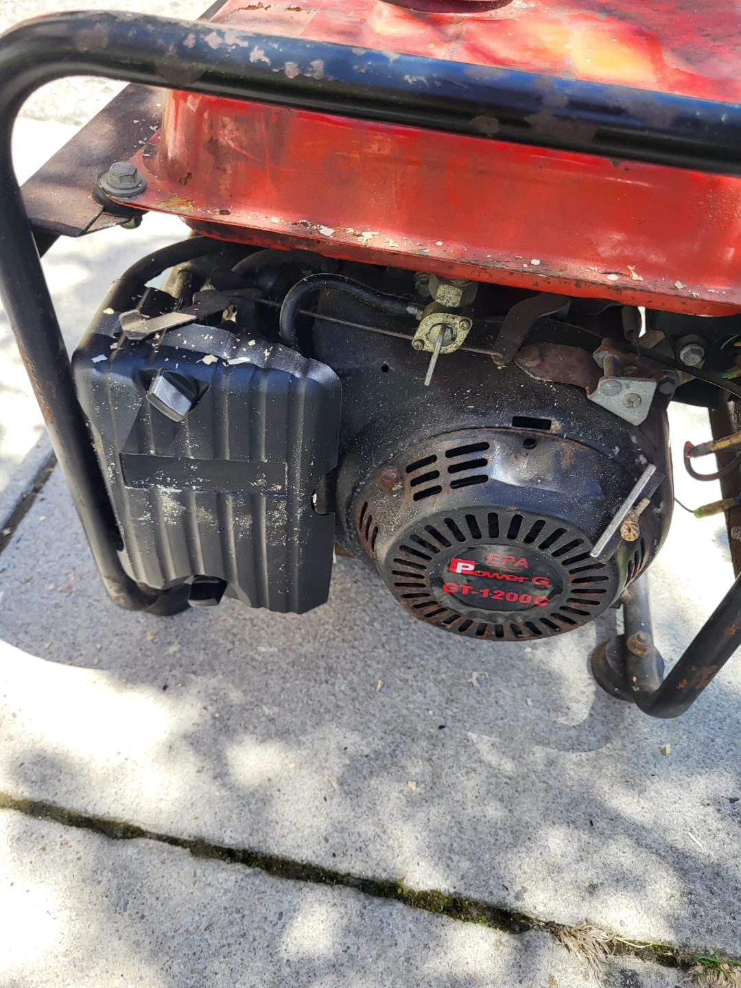 Running PowerG GT-1200C 1200W Petroleum Generator - photo 2