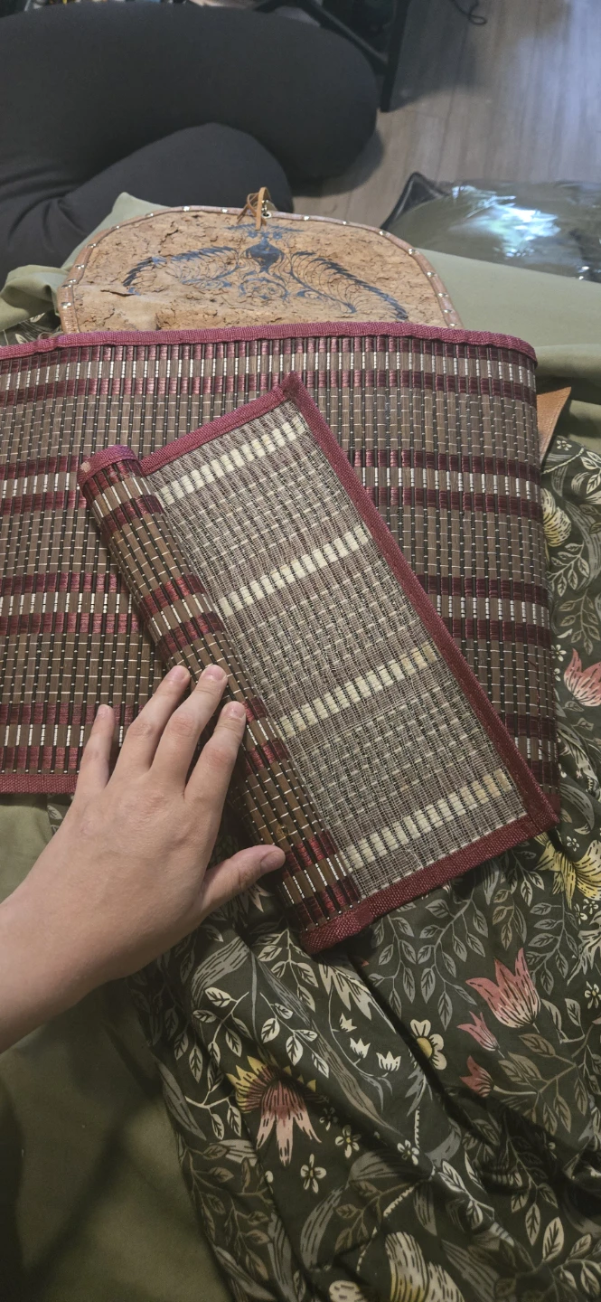 2 Burgundy Woven Placemats Set