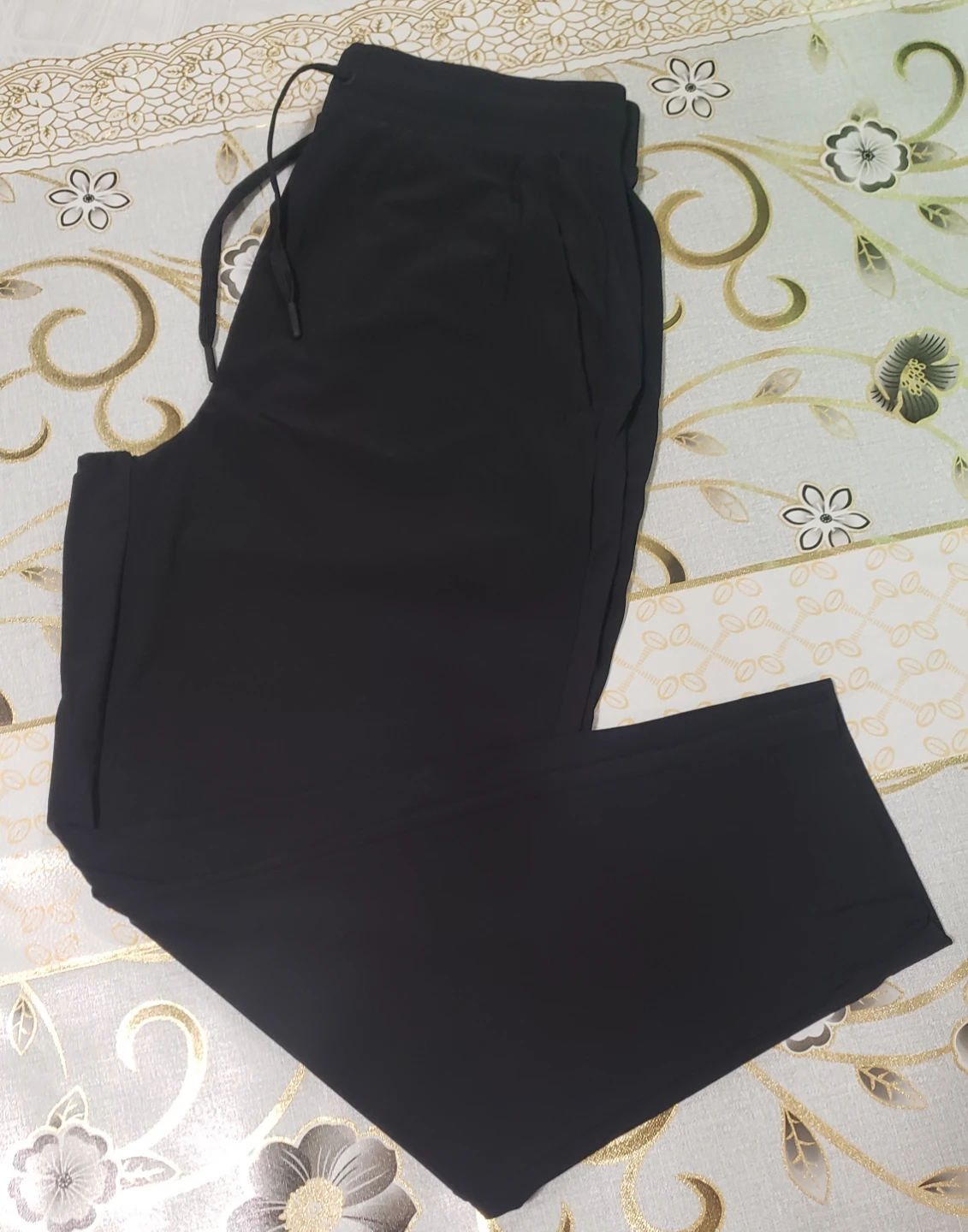 Brand new Women's Kirkland Signature  Black Comly Pants
