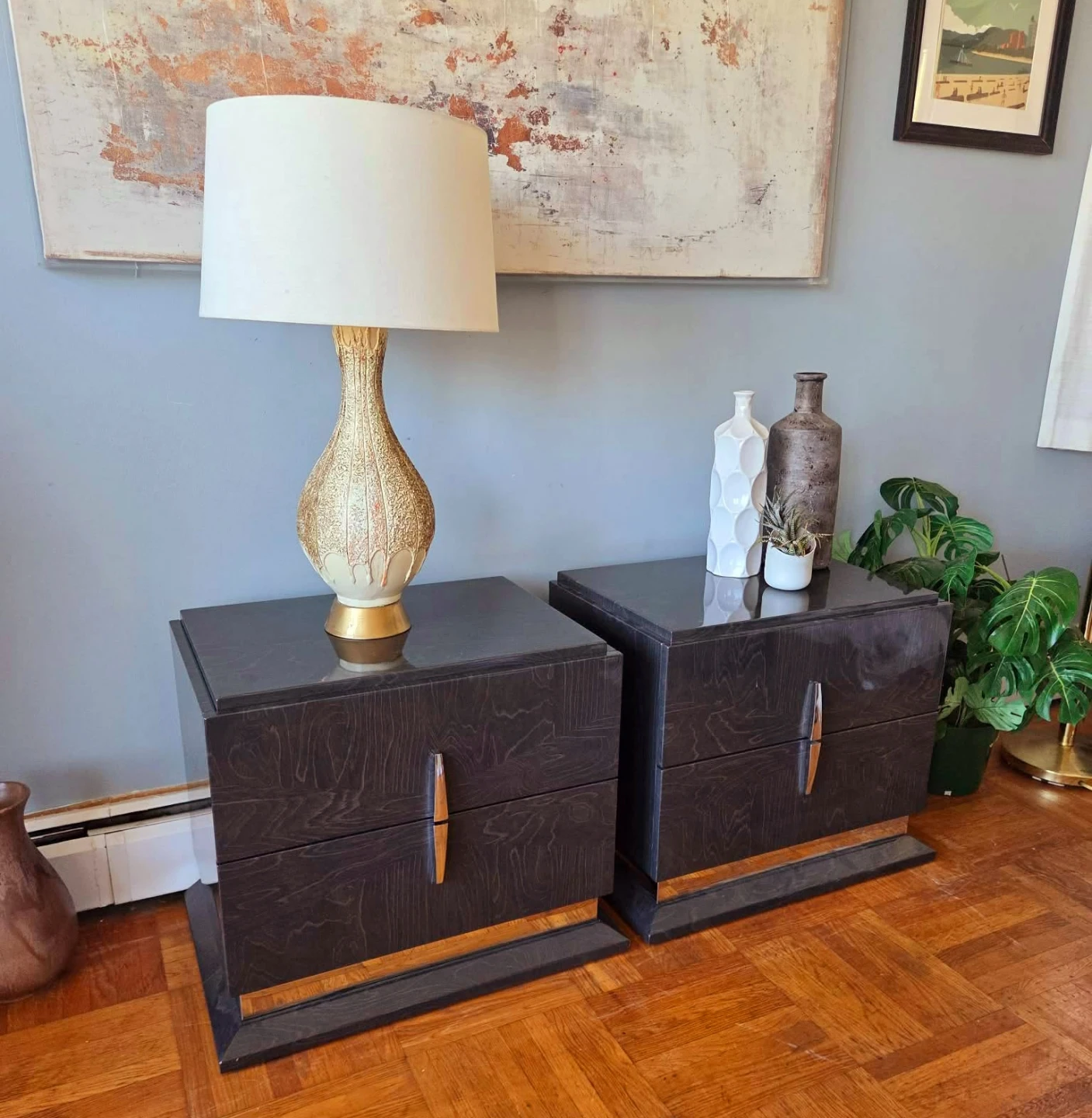 Pair Of Brand New Grey Walnut Lacquered Nightstands - photo 2