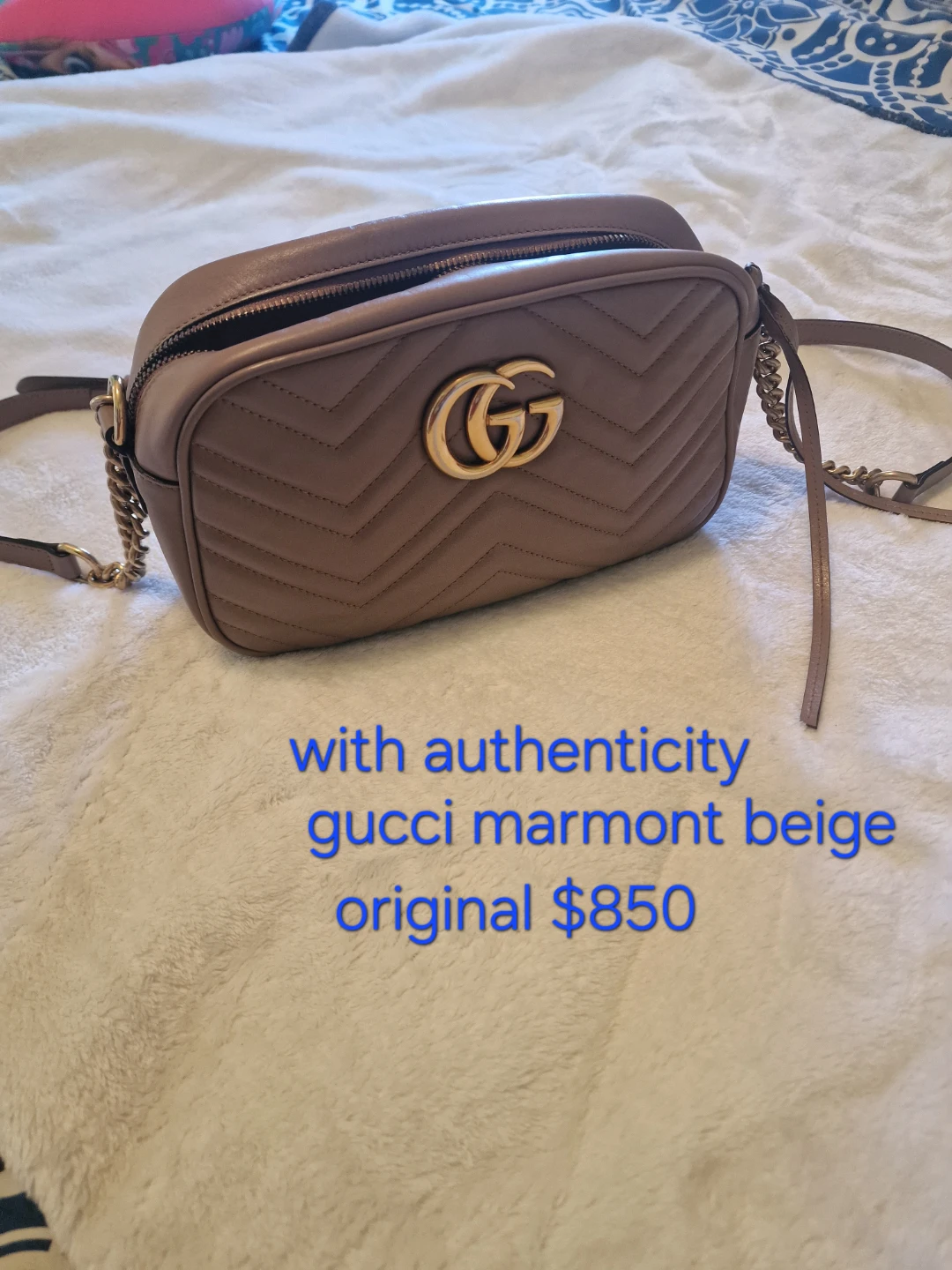 Gucci Marmont Beige Quilted Leather Shoulder Bag
