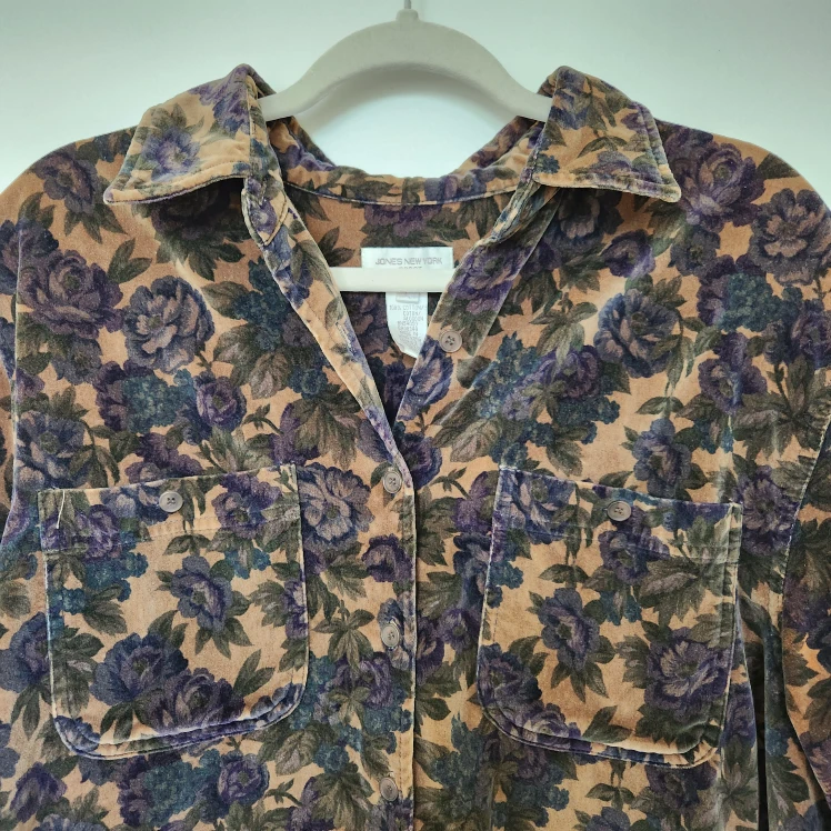 Vintage Jones New York Fall Floral Velvet Button Up Shacket - photo 2