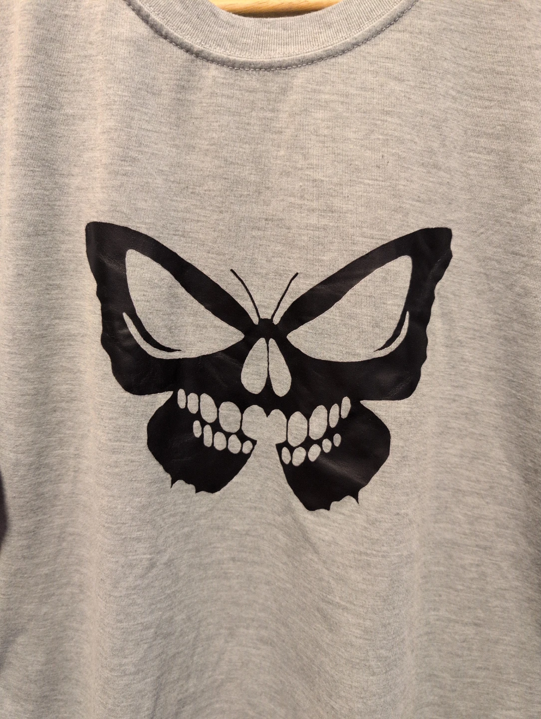 Grey T-Shirt with Butterfly Skull Graphic - XXL - photo 2