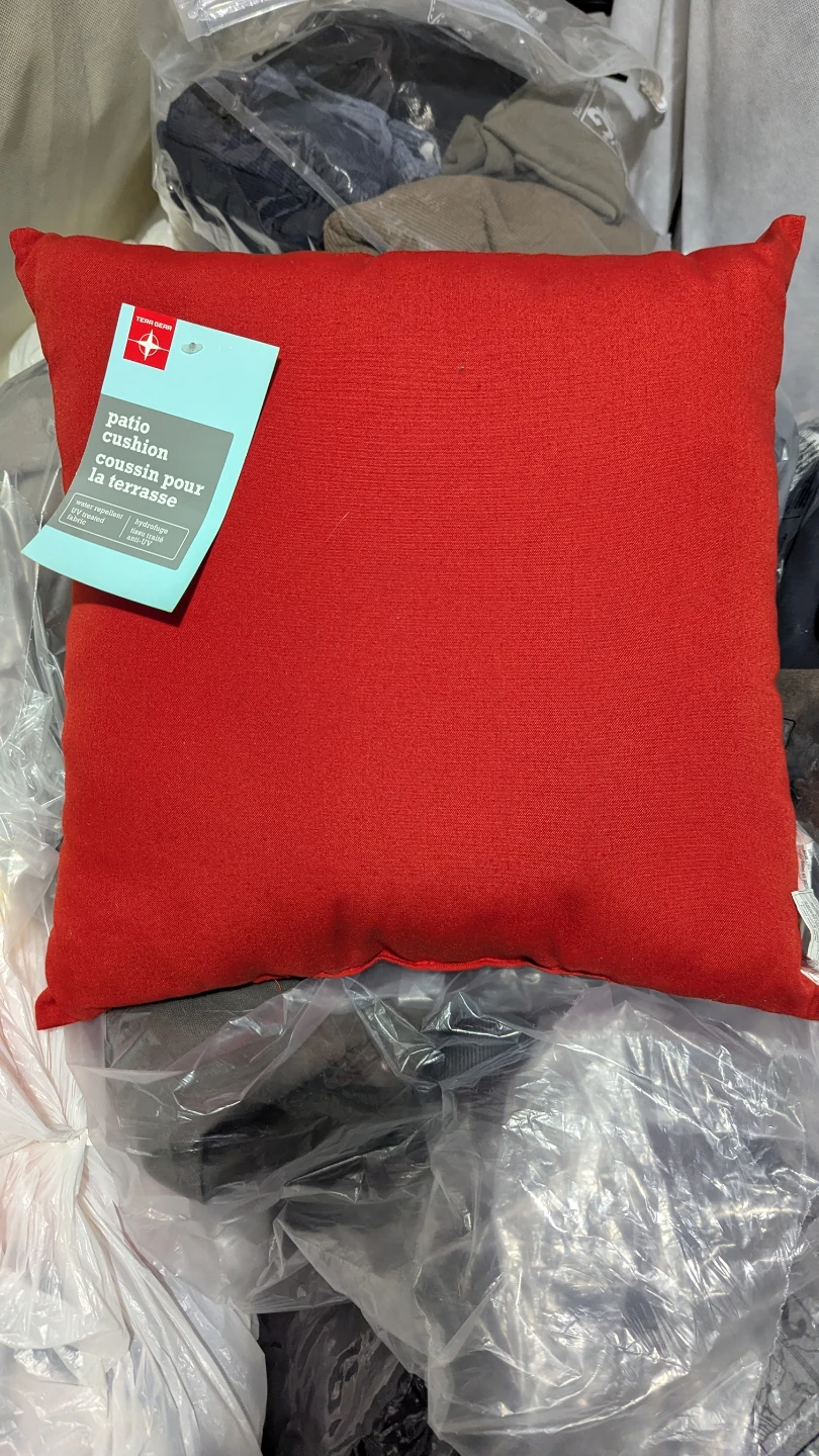 Red Patio Cushion - photo 2