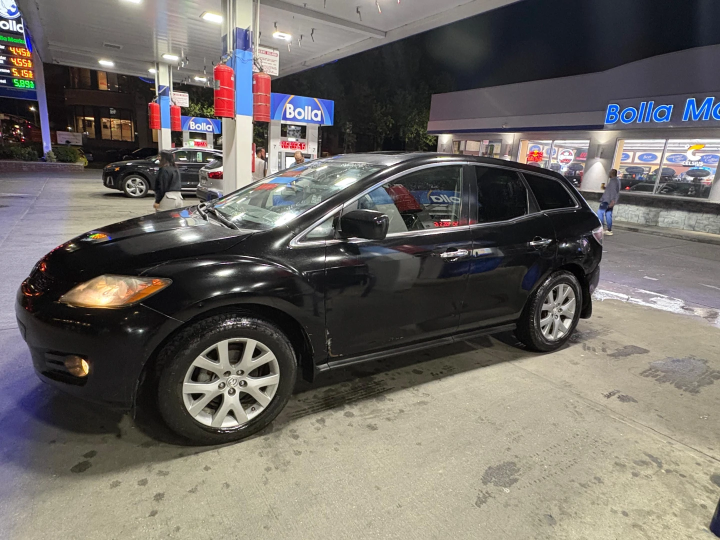Black Mazda 2008 CX-7 SUV - photo 2