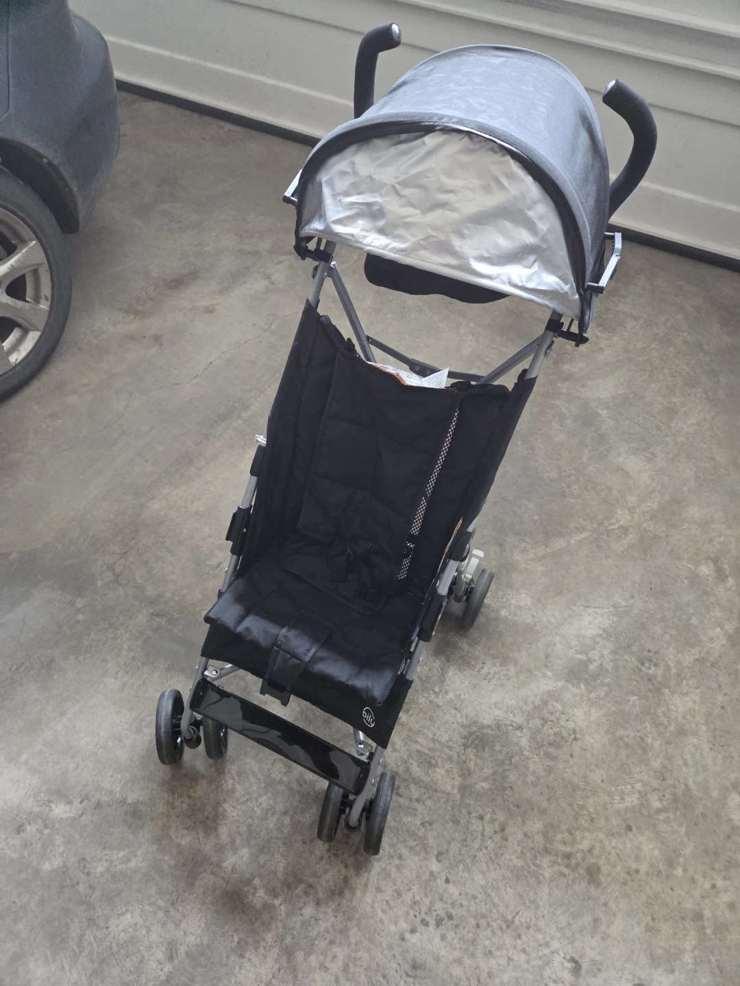 Black Lightweight Umbrella Stroller