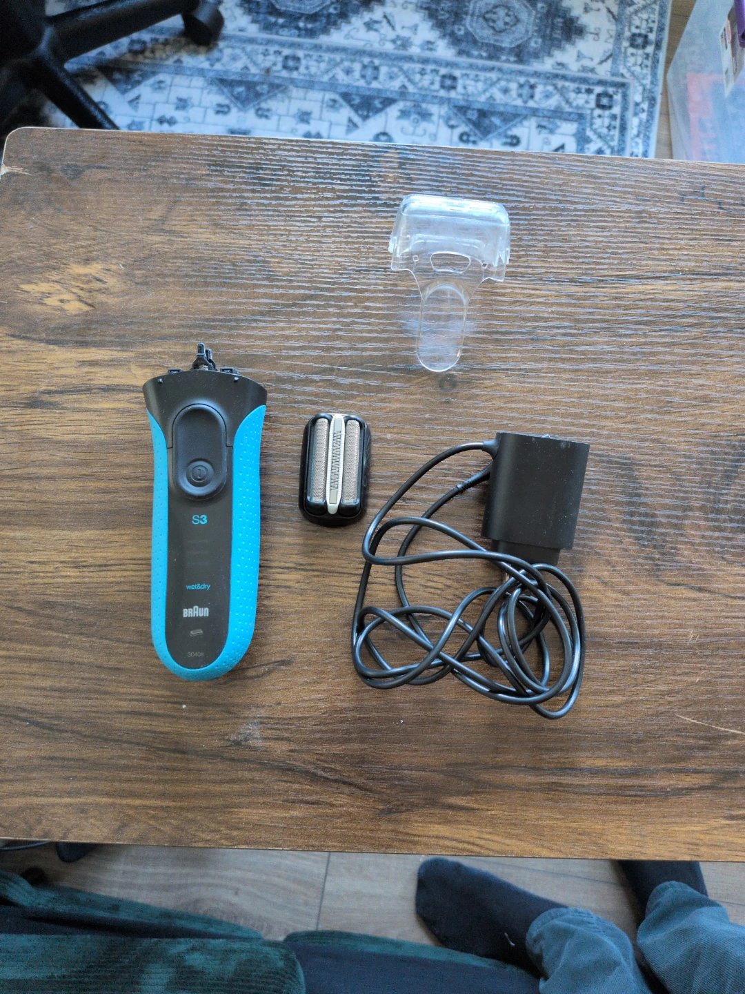 Braun facial razor/ shaver