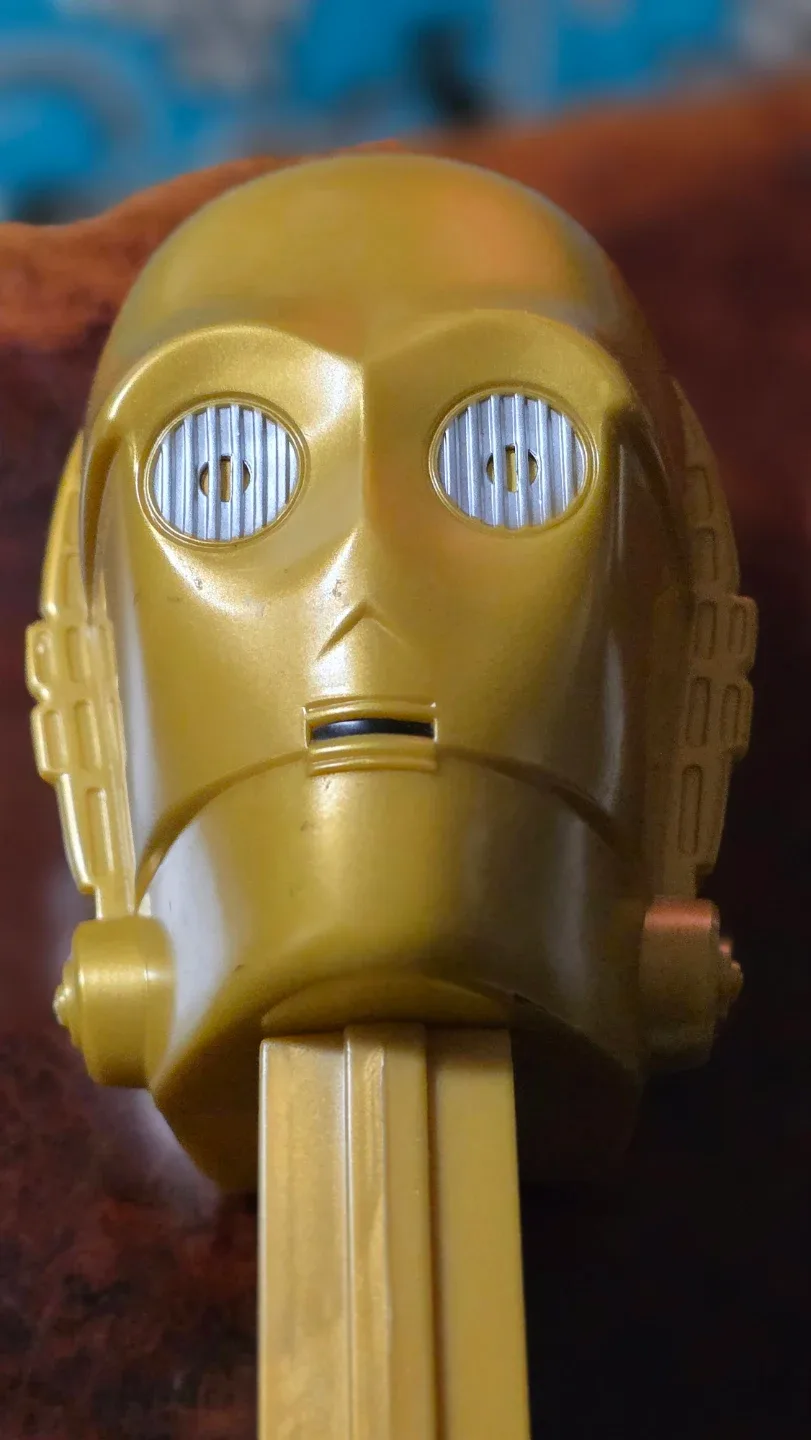 PEZ Star Wars C-3PO Dispenser