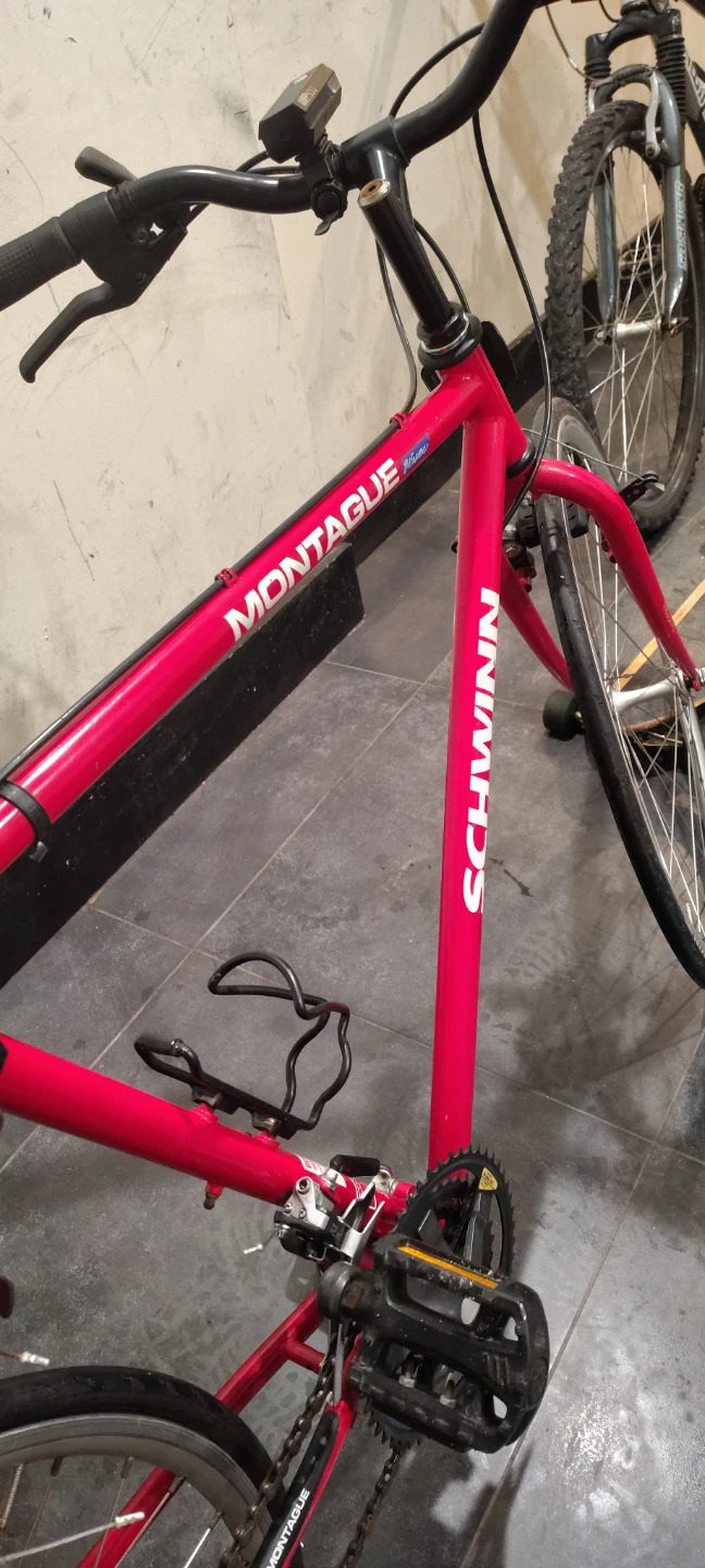 Schwinn Montague Red Hybrid Bike with Helmet - photo 4
