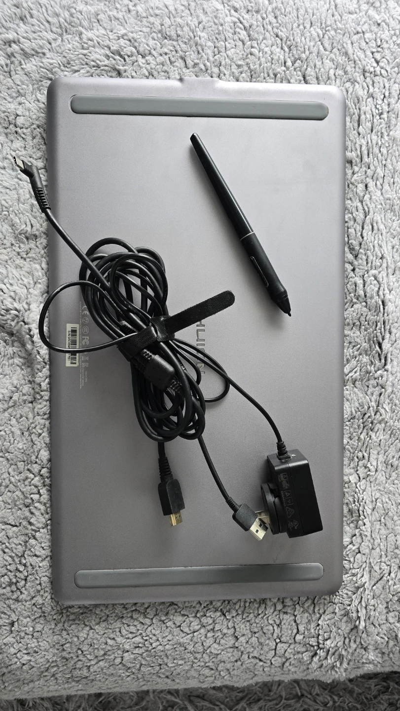 Huion Digital Drawing Tablet - photo 3