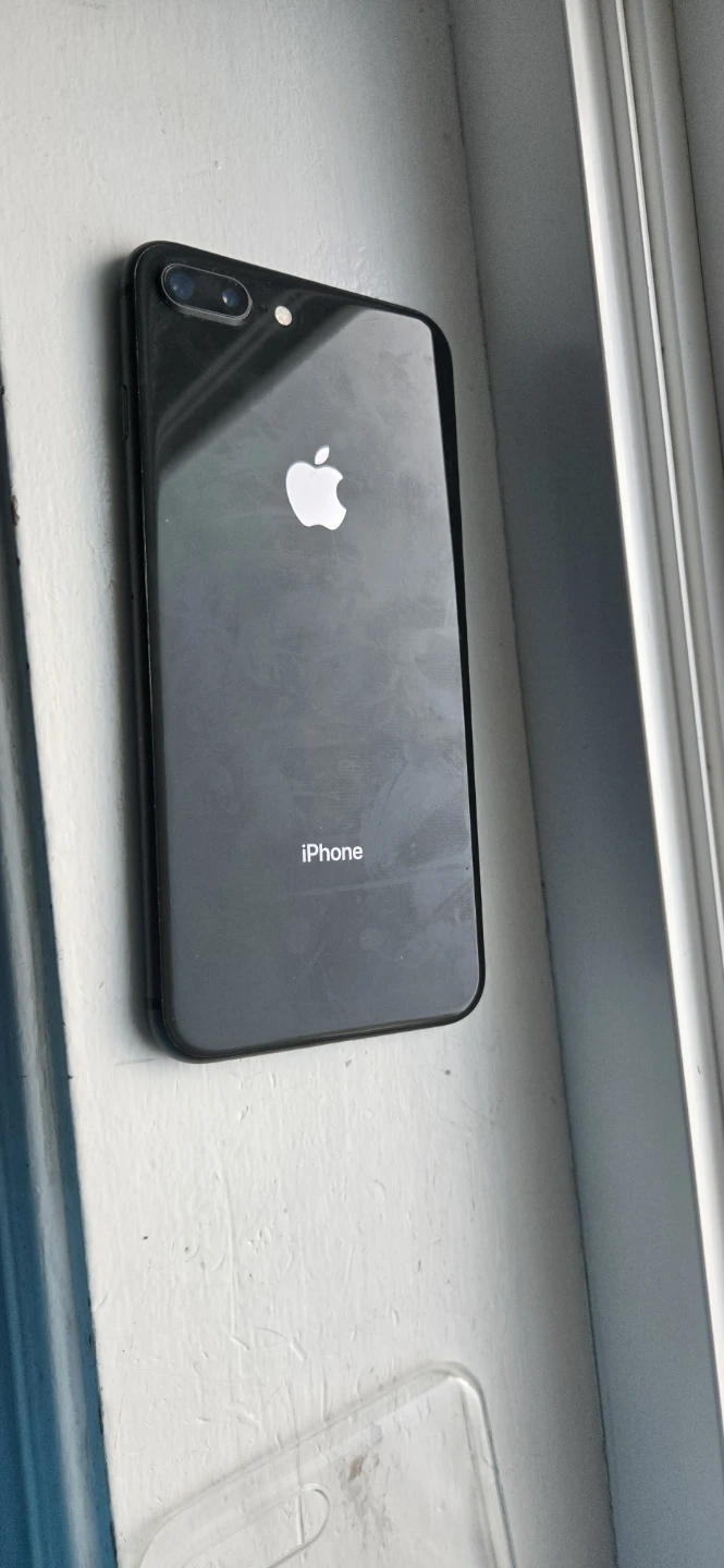 Apple iPhone 8 Plus 64 gb mint condition - photo 4