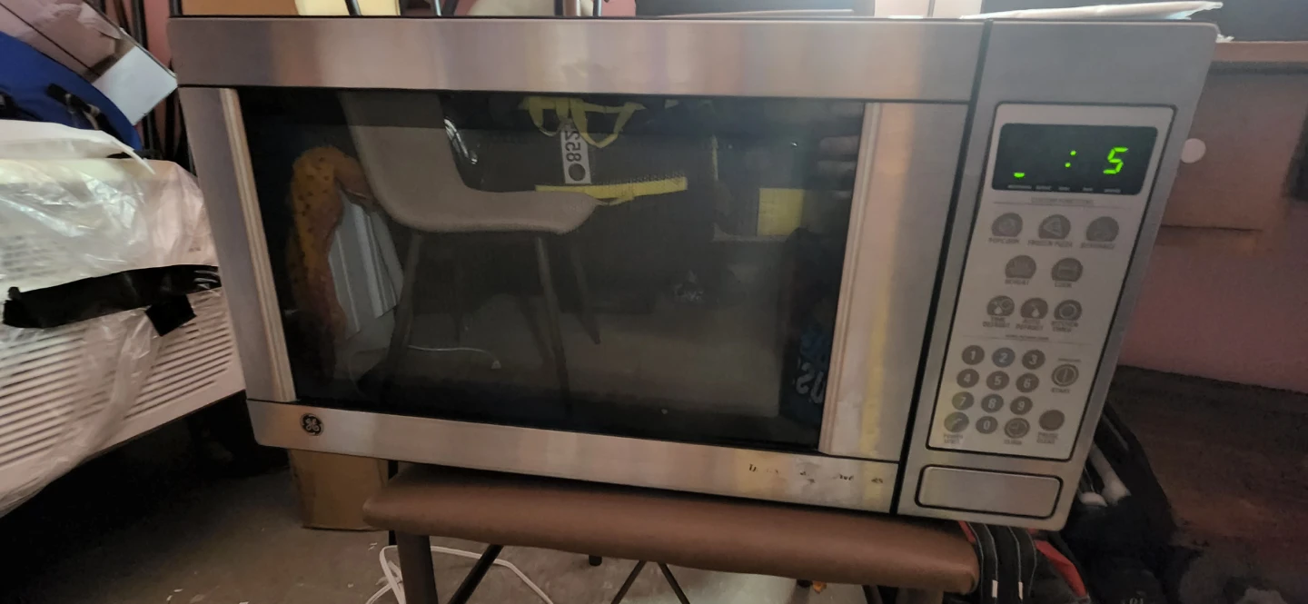 GE Stainless Steel Microwave Oven