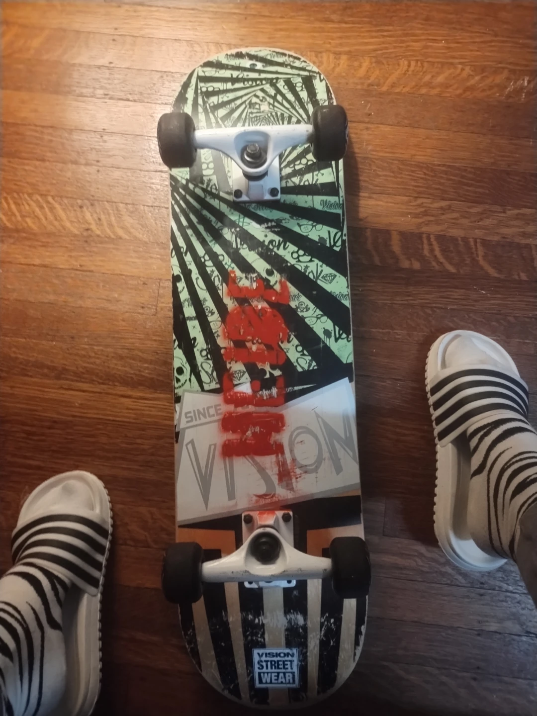 Vision Street Wear Skateboard - photo 4