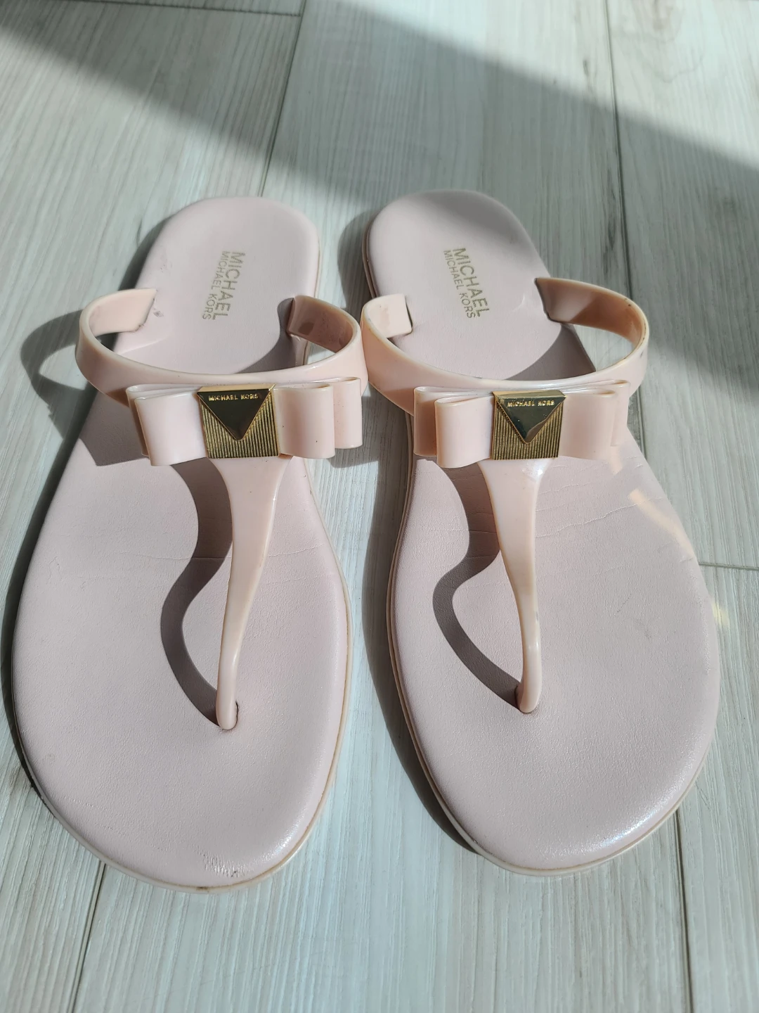 Michael Kors Pink Jelly Bow Thong Sandals