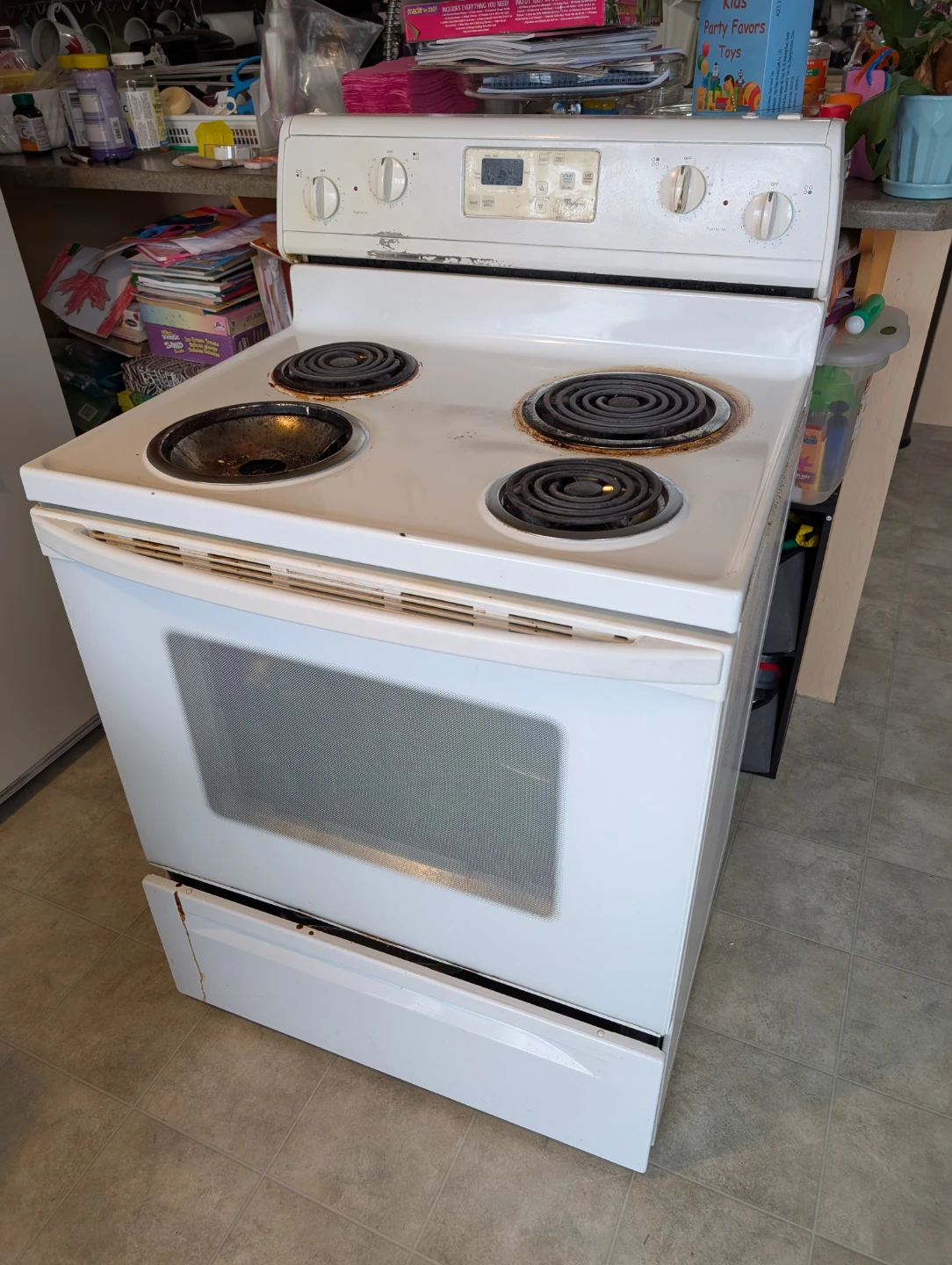 White Electric Stove with Oven
