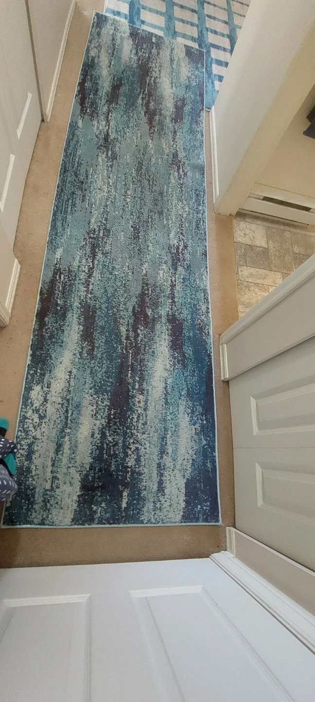 Hallway /  Runner Rug - Blue 2'7" x 10" - photo 2