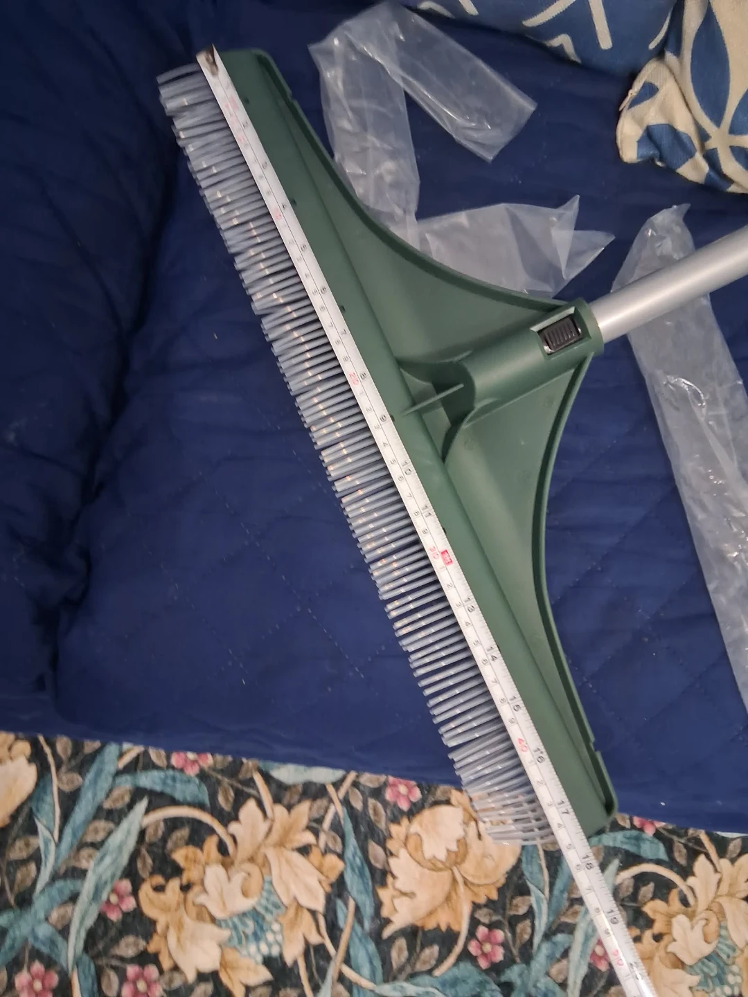 Green Grass Brush with Detachable Handles