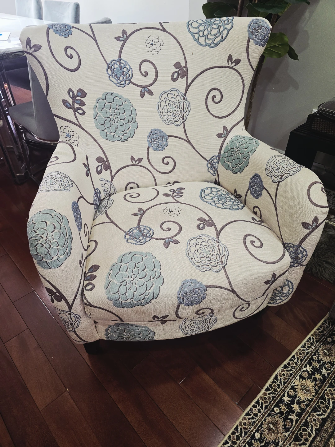 Accent Armchair - photo 3