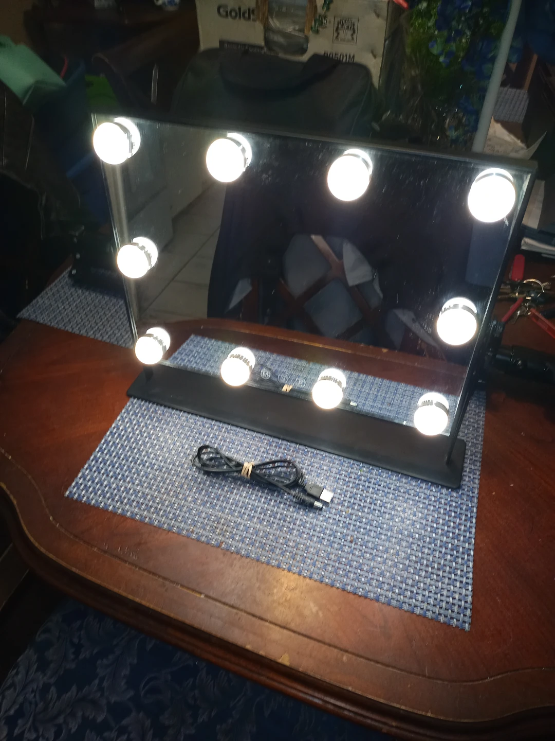 Hollywood Makeup Mirror - photo 2