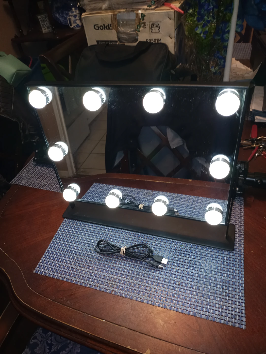 Hollywood Makeup Mirror - photo 3