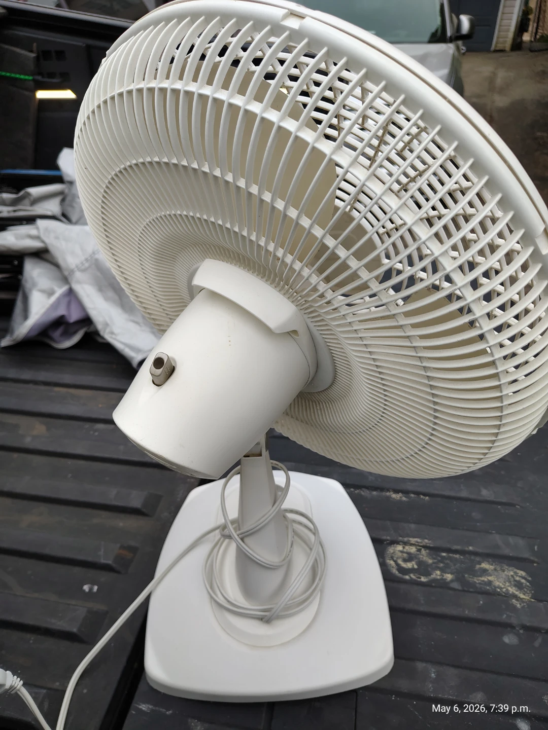 Lasko Modern 16 Inch Table Fan with Oscillating - photo 3